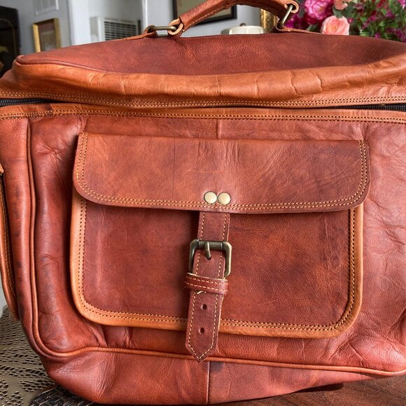 FINAL PRICE: Vintage Indian Leather School Bag - Picture 4 of 12